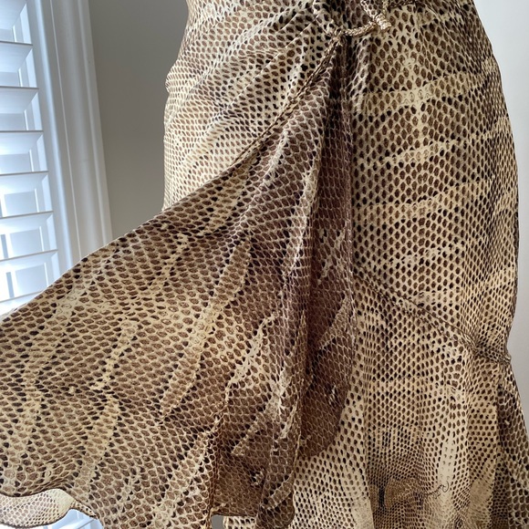 Genuine Roberto Cavalli Mini, Animal Print Wrap Dress - Picture 6 of 16